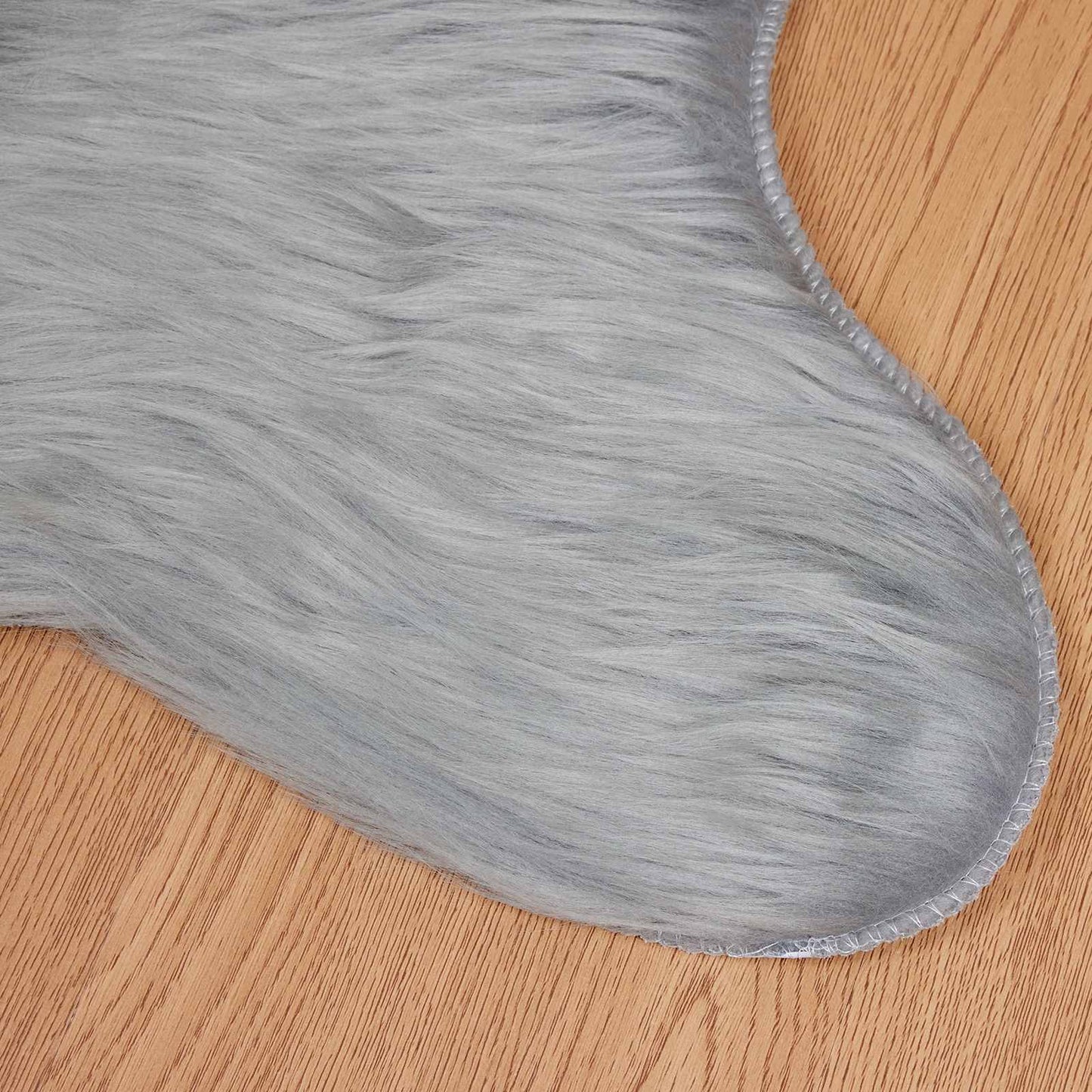 Teppich aus Kunstschaffell TAFALLA Grau 60 x 90 cm Polyester