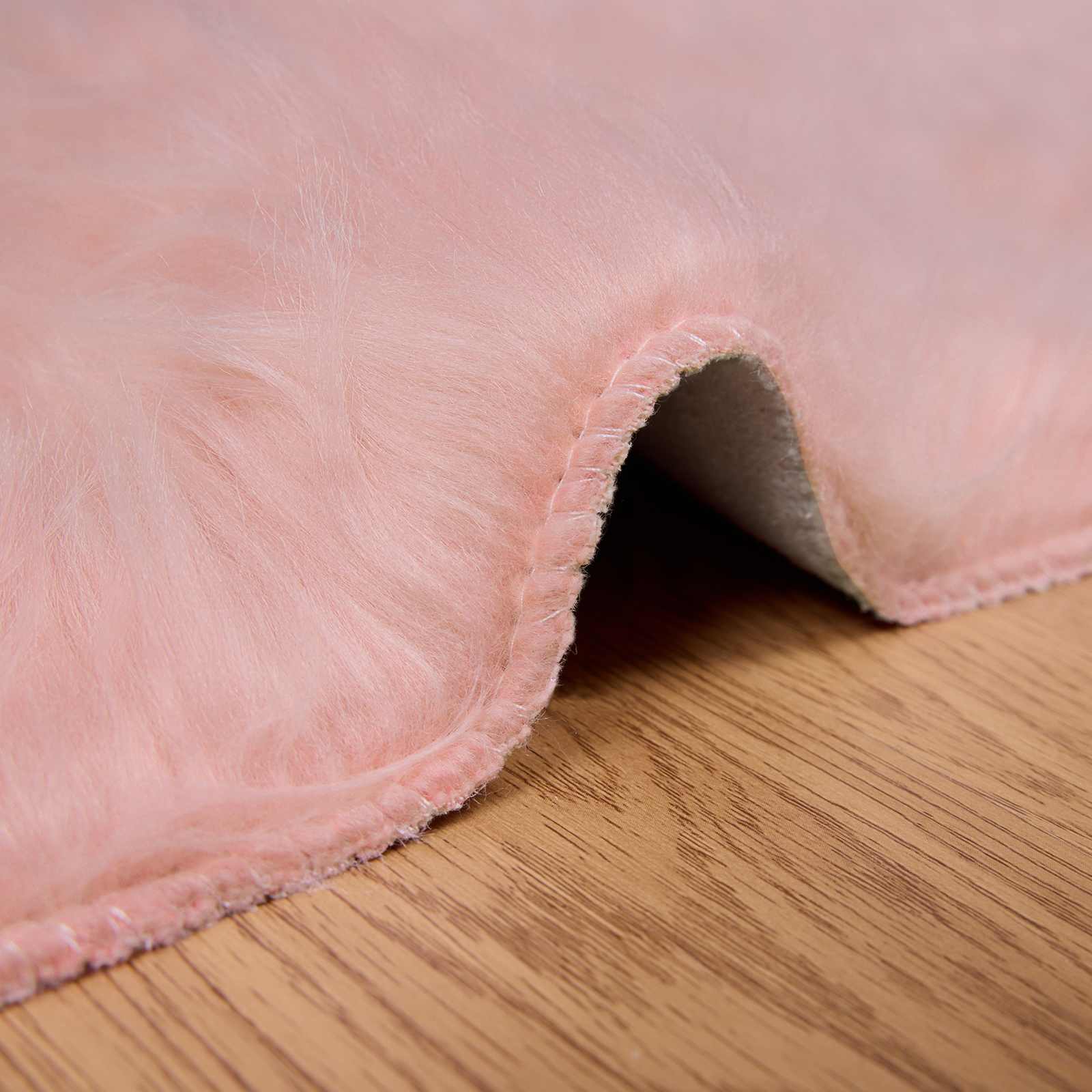 Teppich aus Kunstschaffell TAFALLA Rosa 160 x 230 cm Polyester