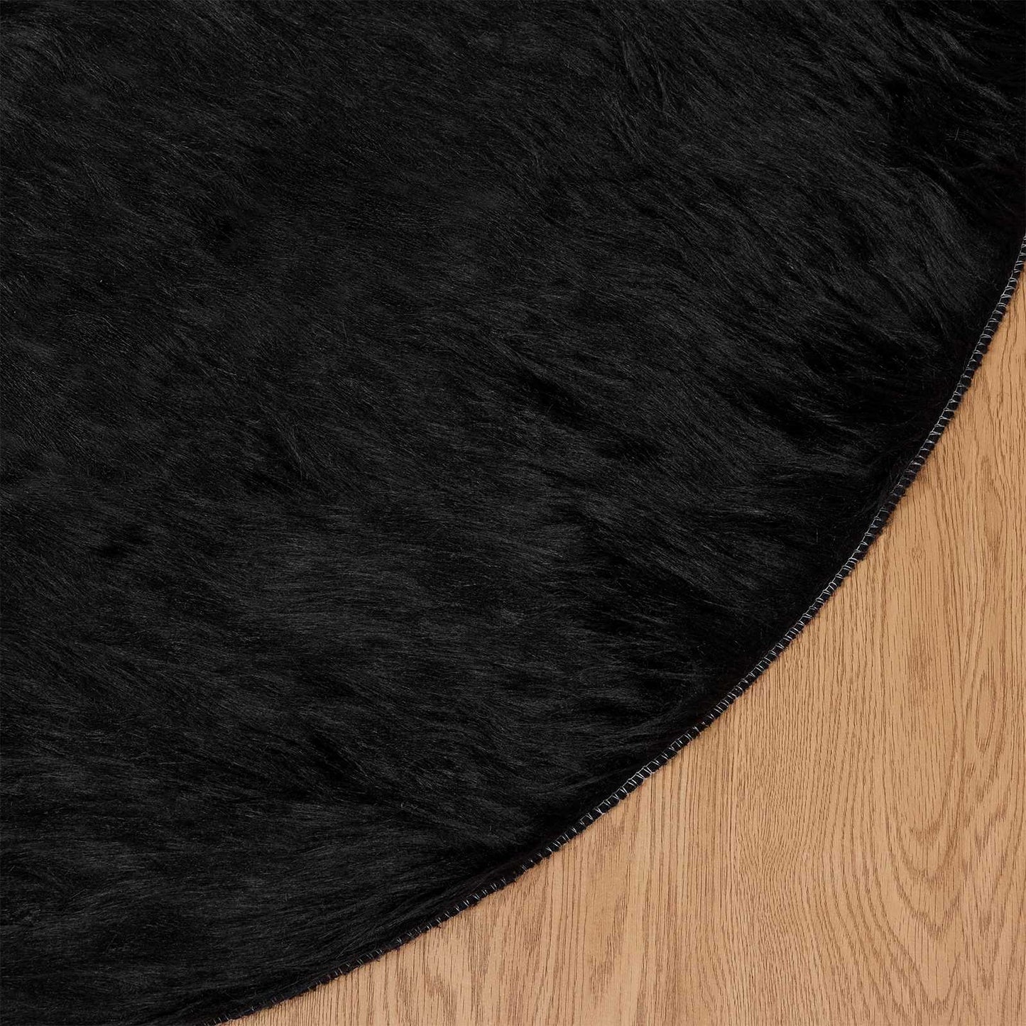 Teppich aus Kunstschaffell TAFALLA Schwarz Ø 200 cm Polyester