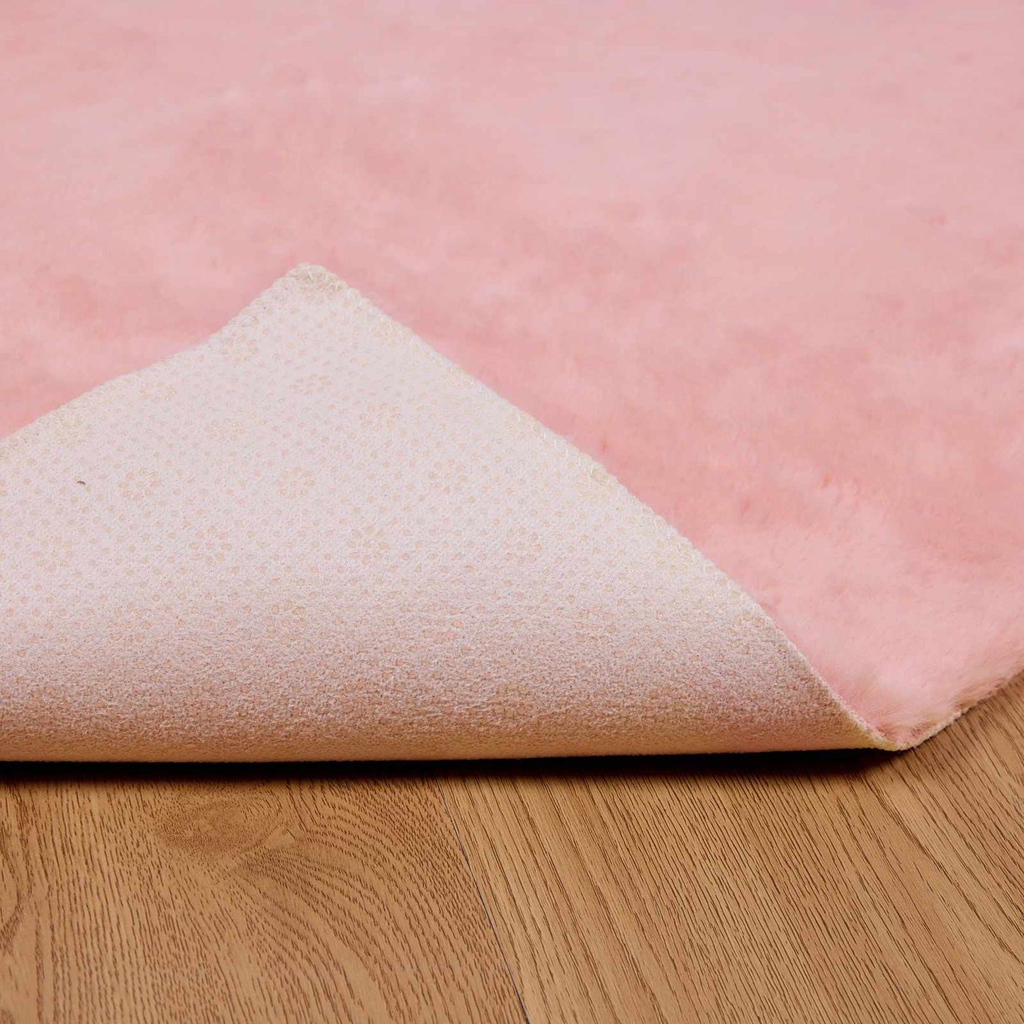 Rutschfester Teppich aus Kunstkaninchenfell OLITE Rosa