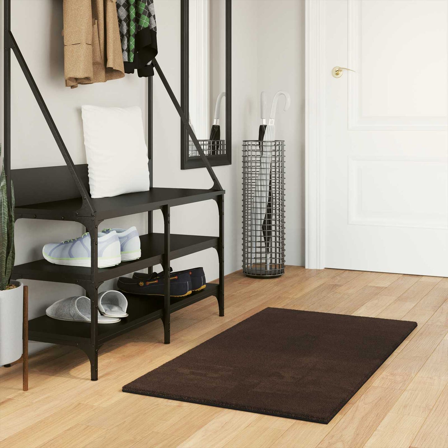 Mittlerer Flor weicher und waschbarer Teppich HUARTE Braun
