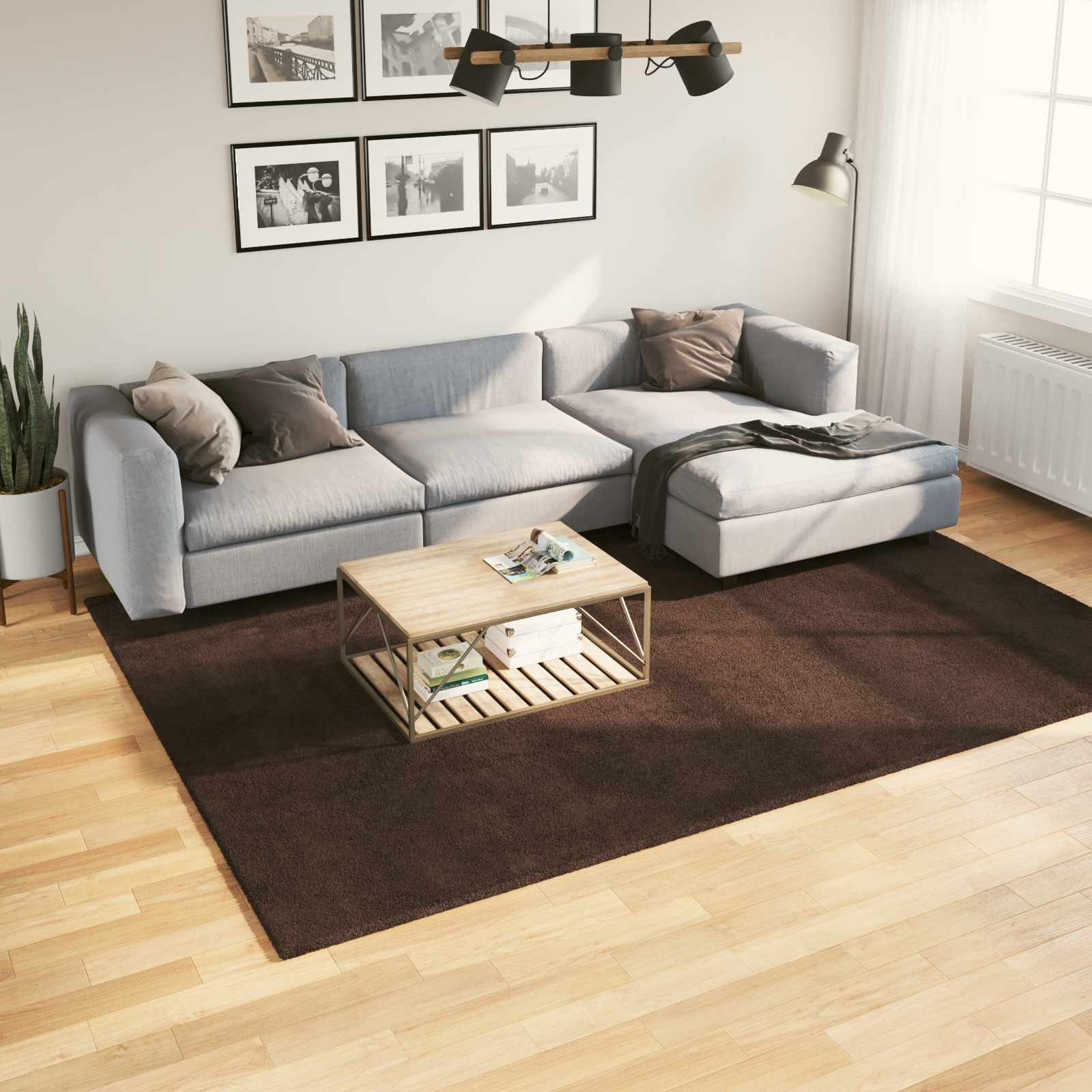 Mittlerer Flor weicher und waschbarer Teppich HUARTE Braun
