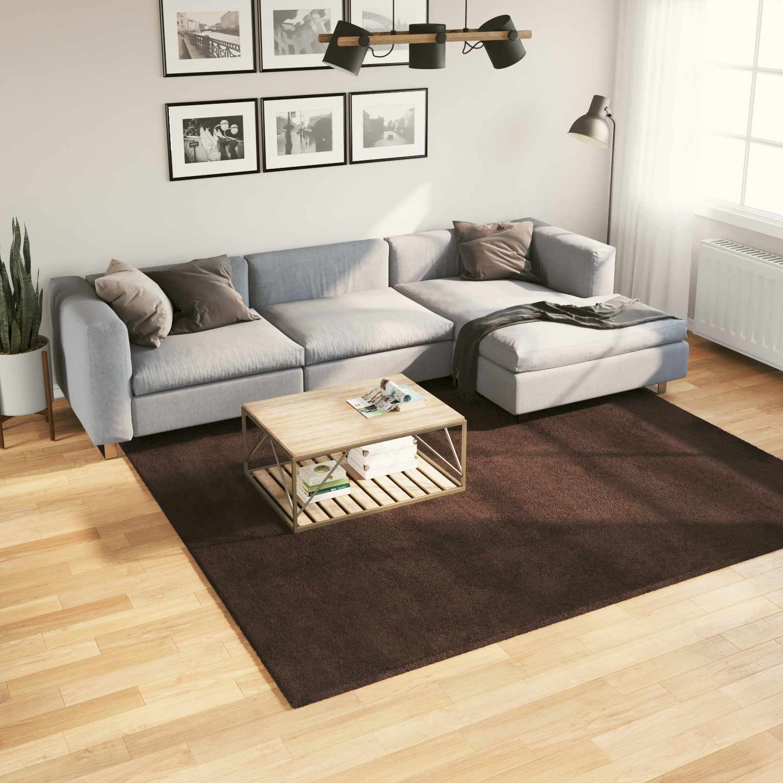 Mittlerer Flor weicher und waschbarer Teppich HUARTE Braun