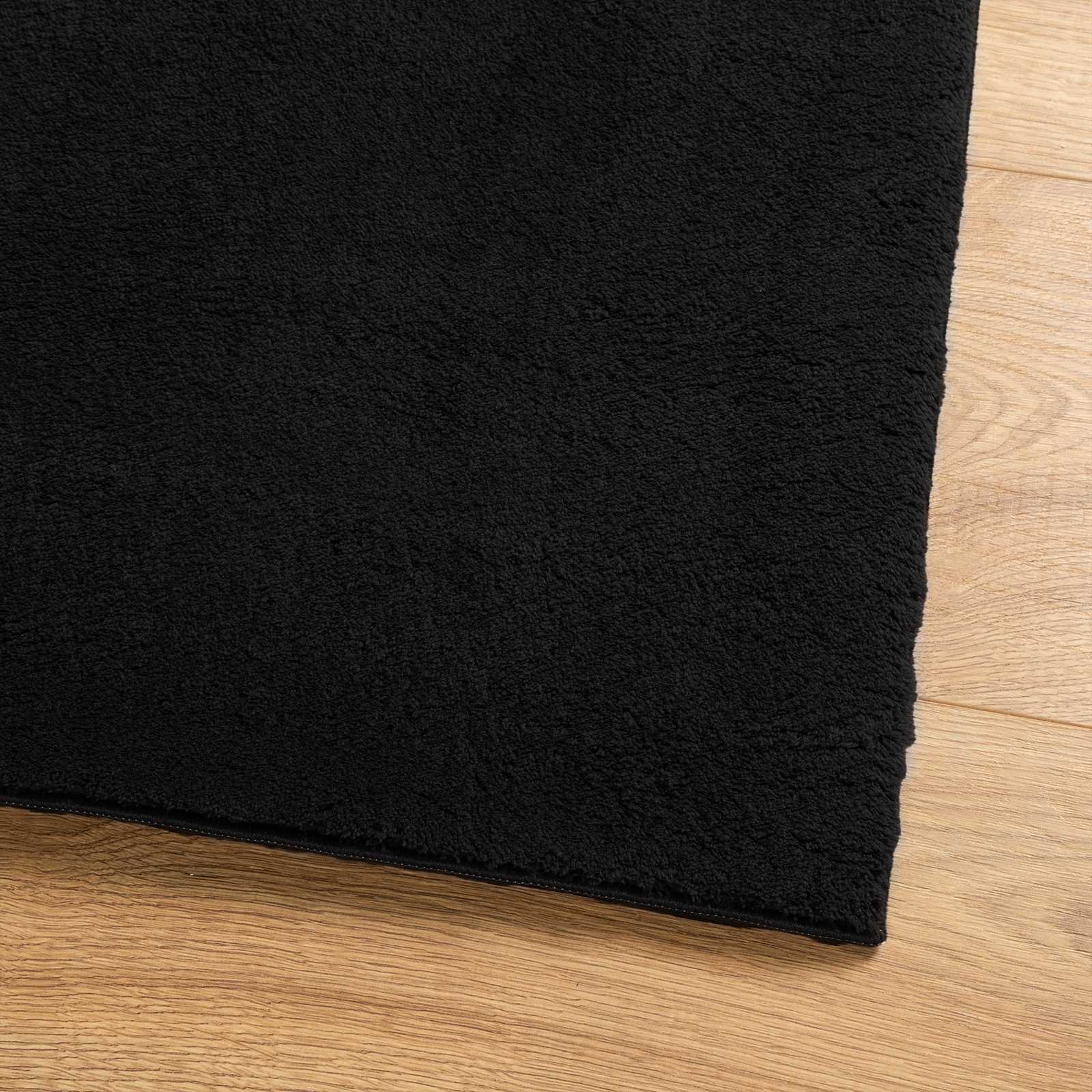 Mittlerer Flor weicher und waschbarer Teppich HUARTE Schwarz
