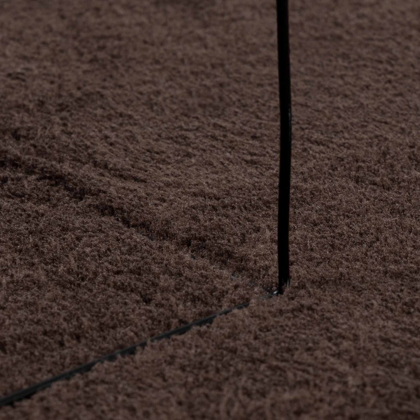 Mittlerer Flor weicher und waschbarer Teppich HUARTE Braun