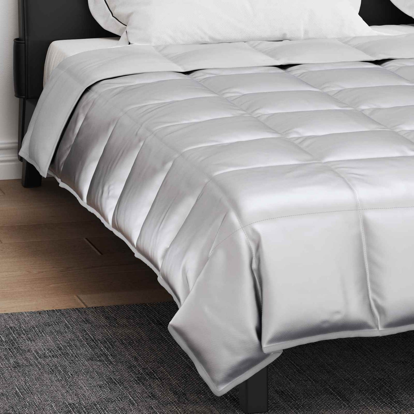 Sommerdecke Silber 220 x 240 cm Satin und Mikrofaser