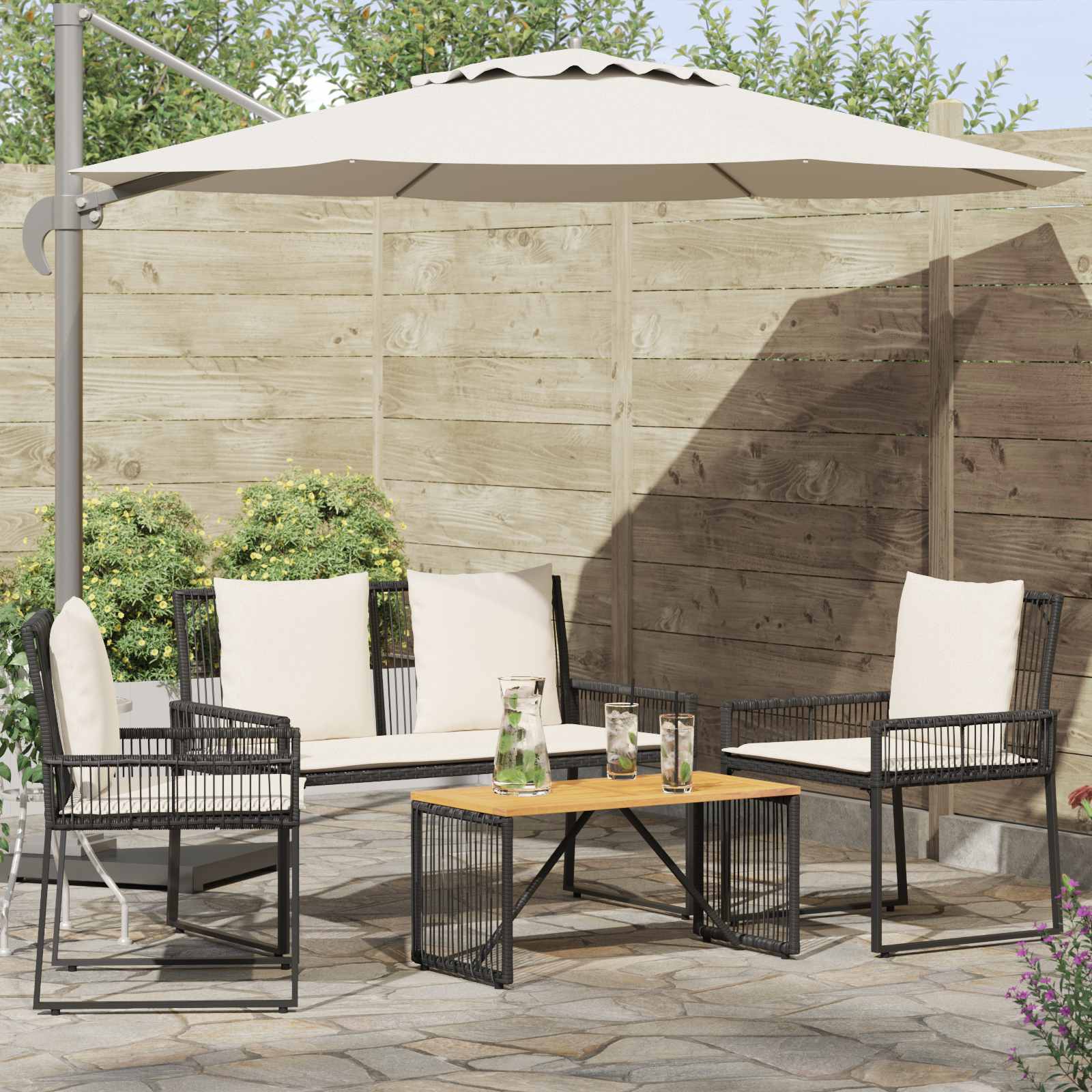 Gartenmöbel Set 4 pcs Schwarz und Cremeweiß Poly-Rattan