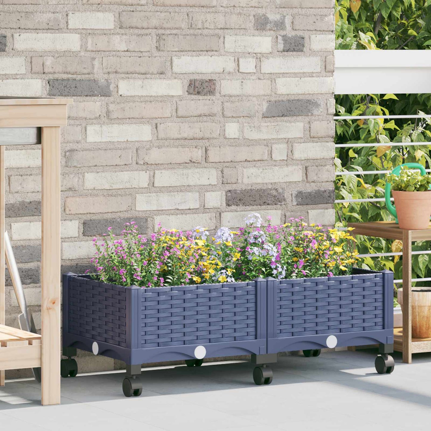 Gartenpflanzer mit Rädern Blaugrau 80 x 40 x 33 cm PP